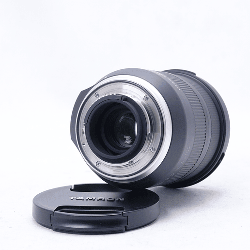 Tamron 17-35mm f/2.8-4 DI OSD para Nikon F - Usado 4