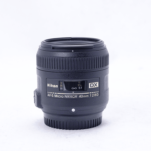 Nikon AF-S DX Micro NIKKOR 40mm f2.8 G - Usado 2