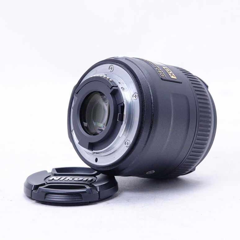 Nikon AF-S DX Micro NIKKOR 40mm f2.8 G - Usado 4