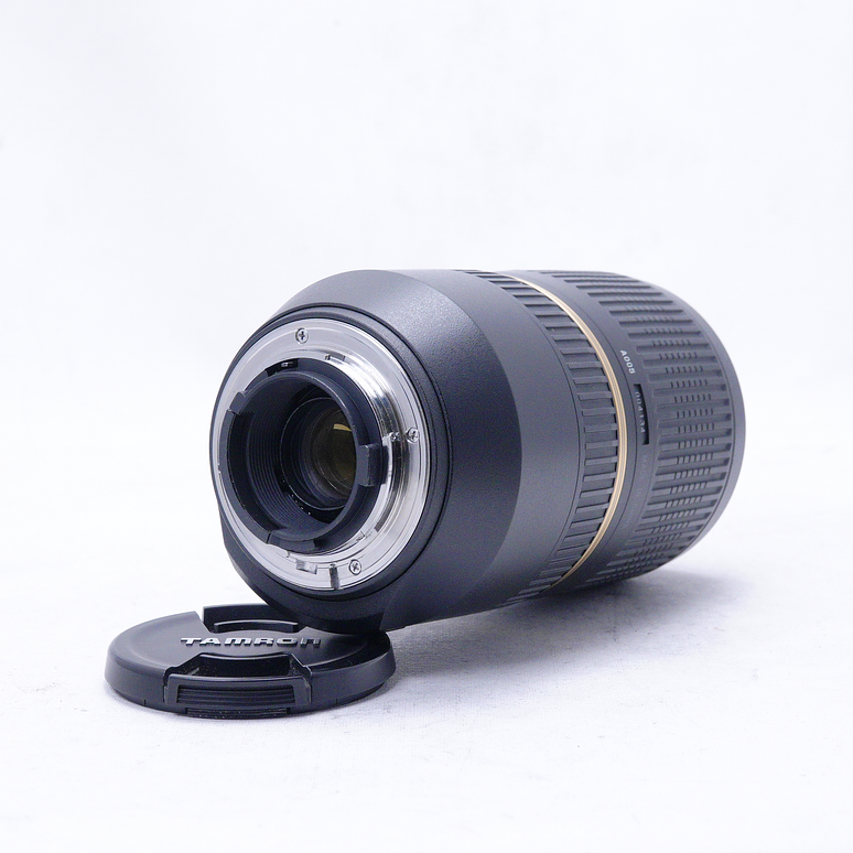 Tamron SP 70-300mm f4-5.6 Di VC USD para Nikon - Usado 4