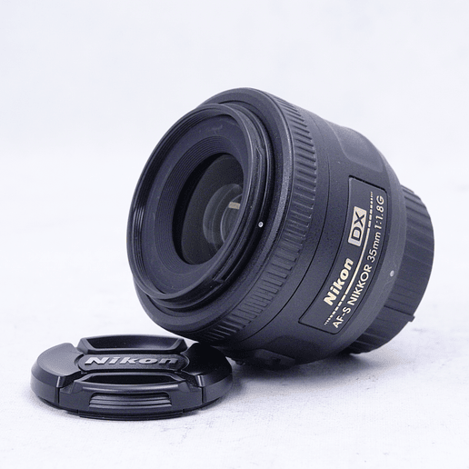 Lente Nikon AF-S DX NIKKOR 35mm f1.8 G - Usado 3