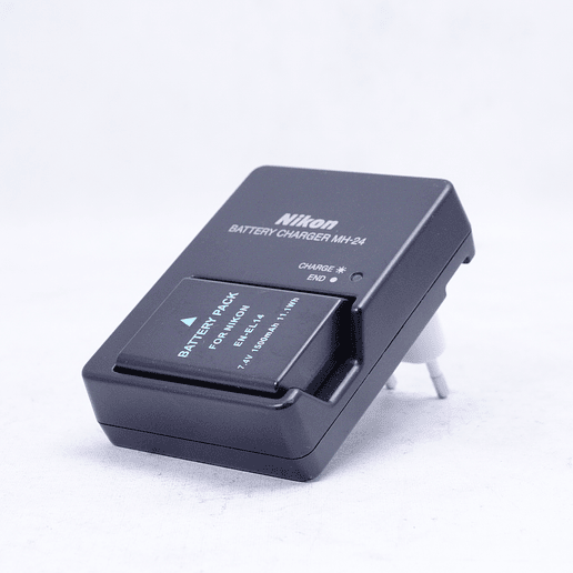 Nikon MH-24 Quick Charger + bateria EN-EL 14 alternativa - Usado 1