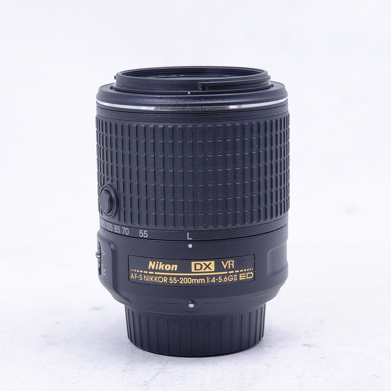 Nikon AF-S DX NIKKOR 55-200mm f4-5.6G ED VR II - Usado 2
