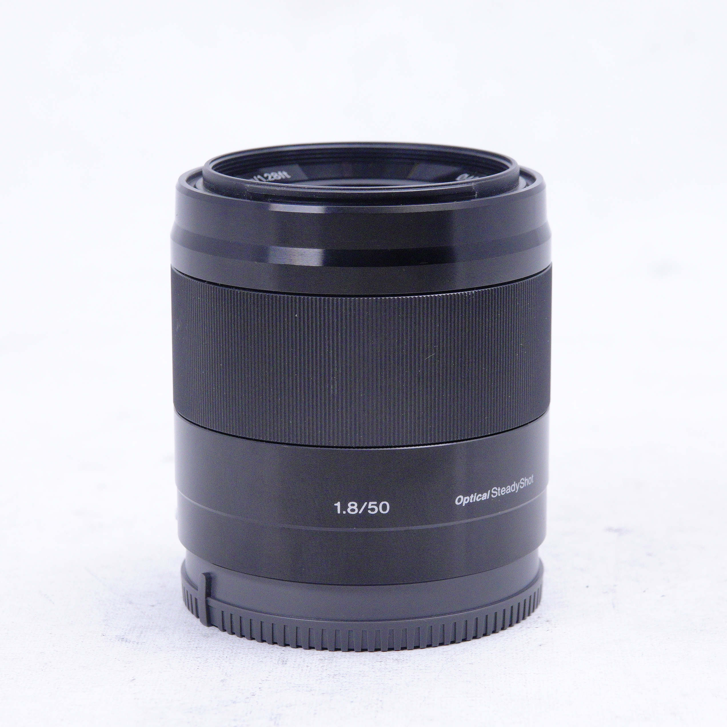Lente Sony E 50mm f1.8 OSS con filtros Gobe - Usado