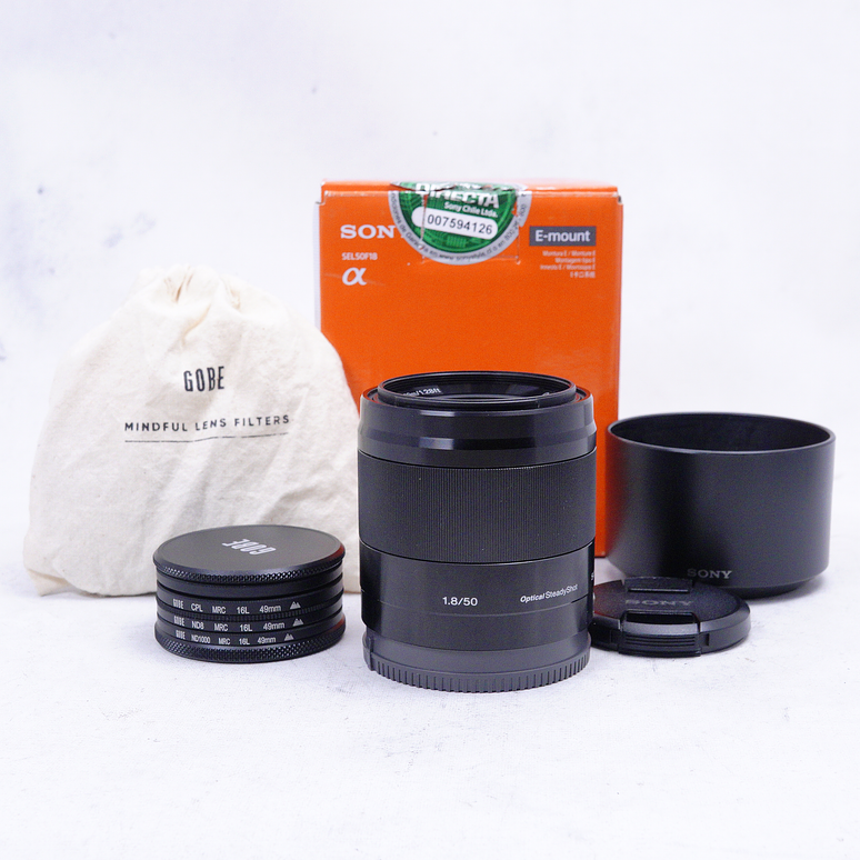 Lente Sony E 50mm f1.8 OSS con filtros Gobe - Usado 5