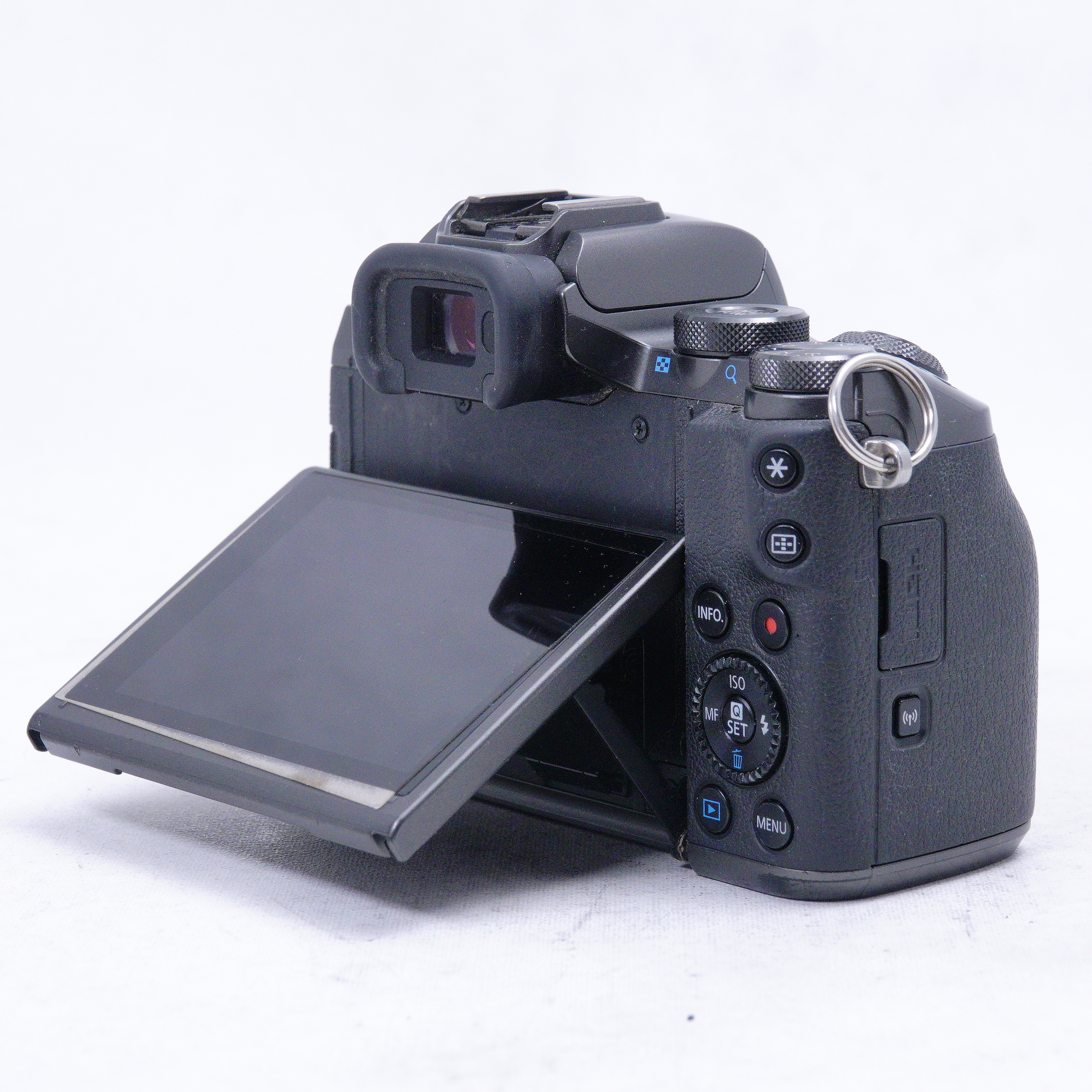 Canon EOS M5 Mirrorless con lente EF-M 22mm f2 STM - Usado