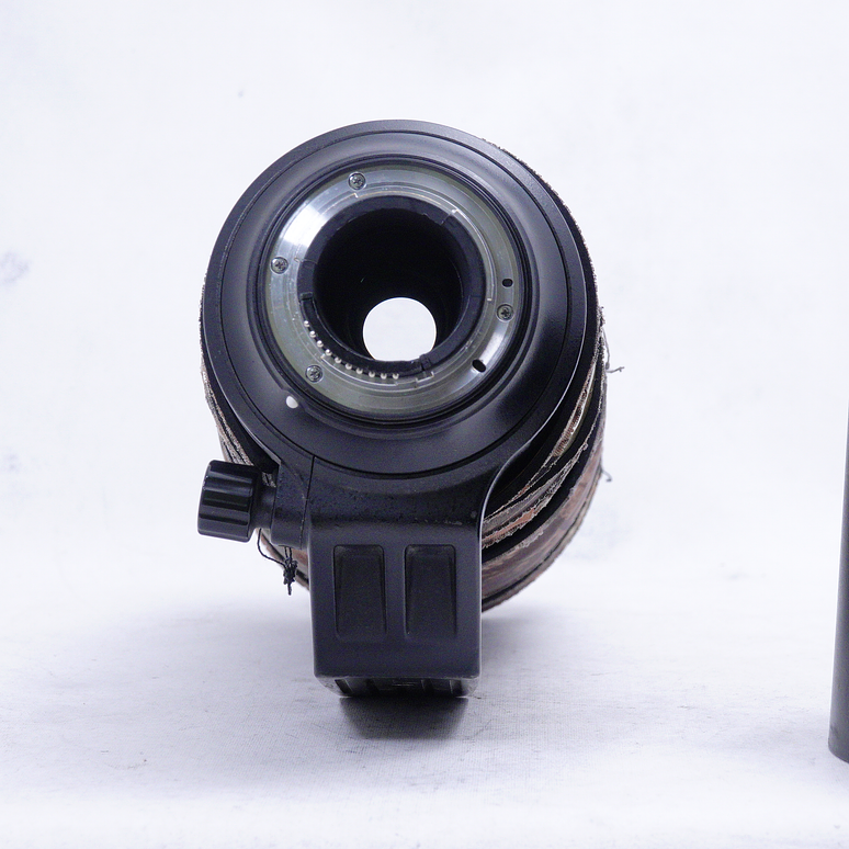 Nikon AF-S NIKKOR 200-500mm f/5.6E ED VR con skin - Usado 6