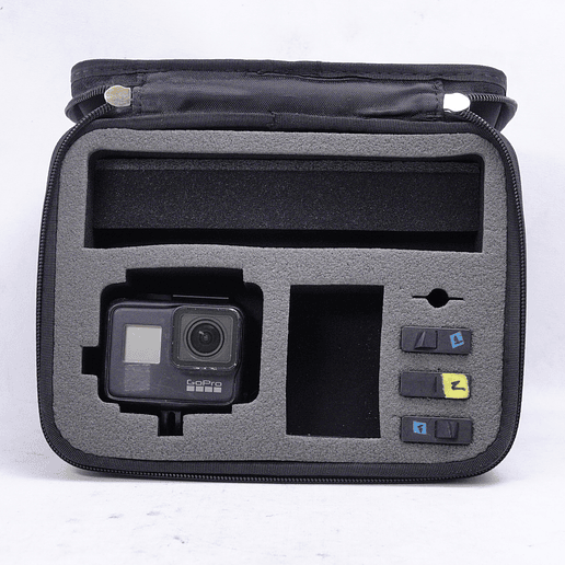 GoPRO 7 Black con 3 baterías y accesorios - Usado 6