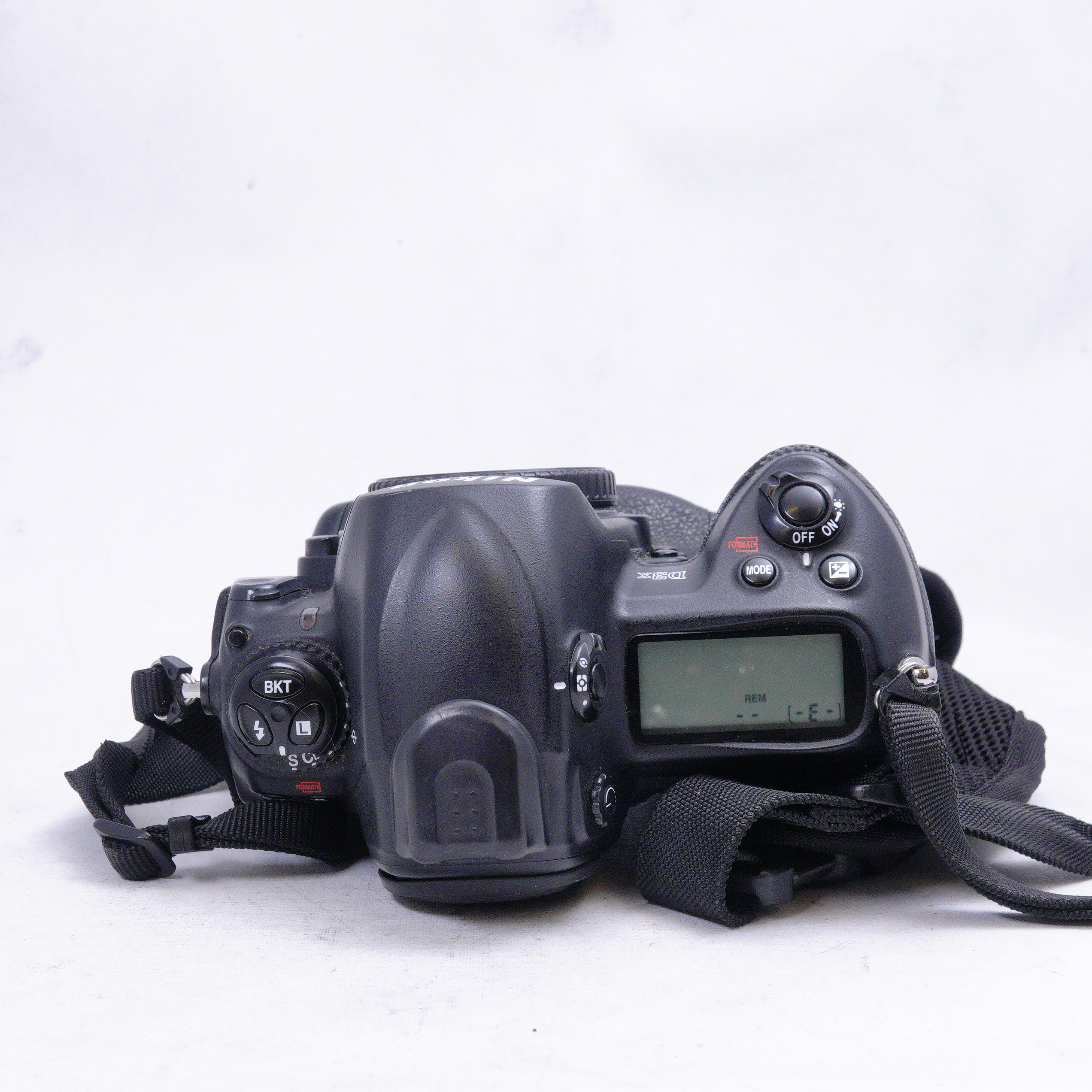 Nikon D3x SLR con 2 baterías y cargador - Usado