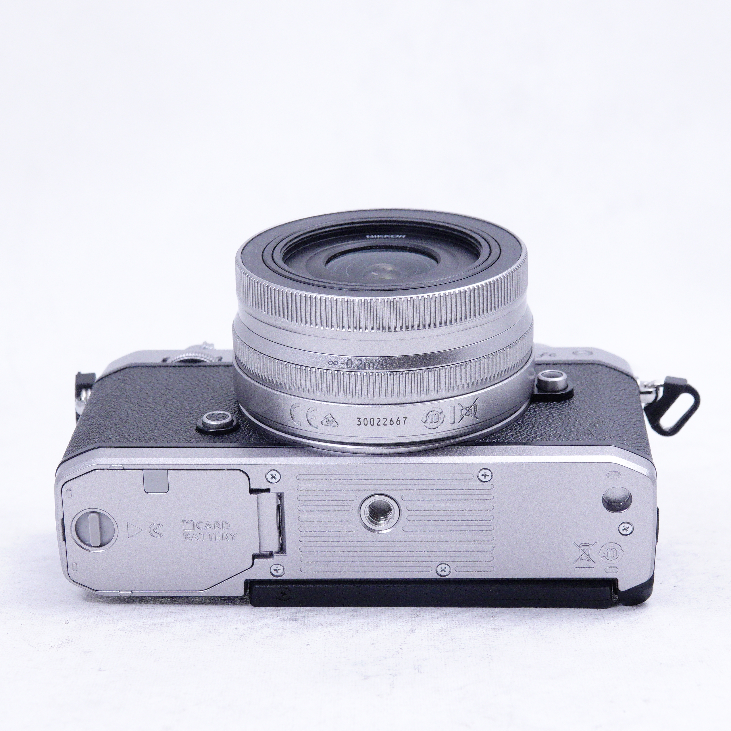 Kit Nikon Zfc Mirrorless con lente 16-50mm más TTArtisan 50mm F1.2 y extras - Usado
