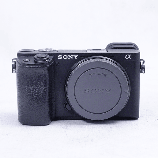 Sony a6400 en caja con bolso - Usado 2