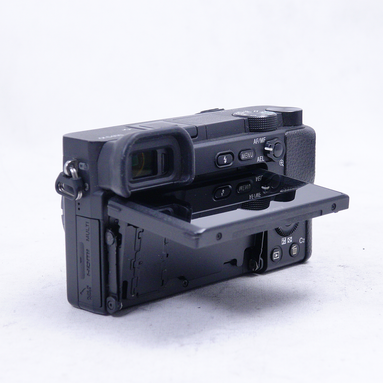 Sony a6400 en caja con bolso - Usado 7