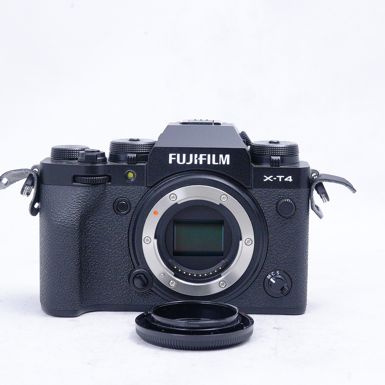 FUJIFILM X-T4 en caja original y accesorios - Usado 6