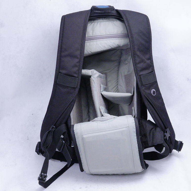 Lowepro Flipside 200 Backpack (Arctic Blue/Black) - Usado 4