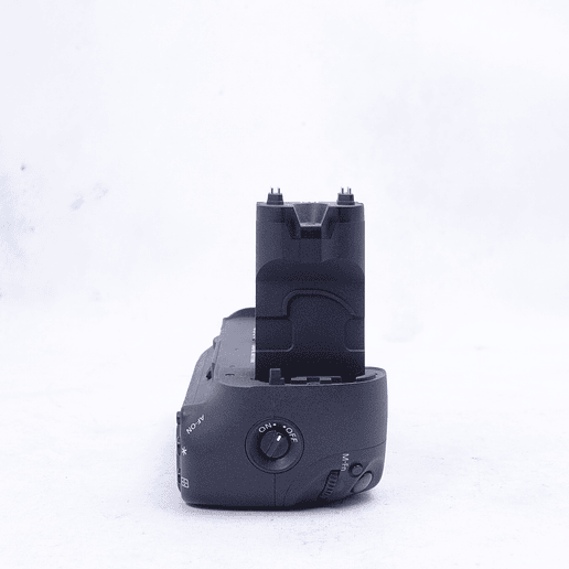 Canon BG-E7 Battery Grip para EOS 7D - Usado 4