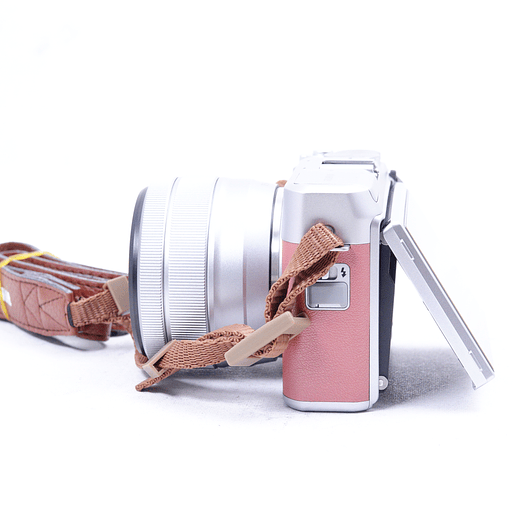 FUJIFILM X-A5 con lente de 15-45mm - Usado 8