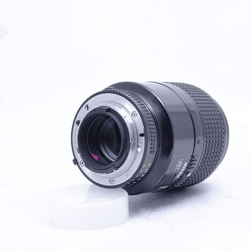 Nikon AF Micro Nikkor 105mm f/2.8 D - Usado 5