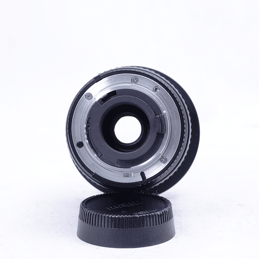 Lente Nikon AF NIKKOR 18-35mm f3.5-4.5 G ED - Usado 4