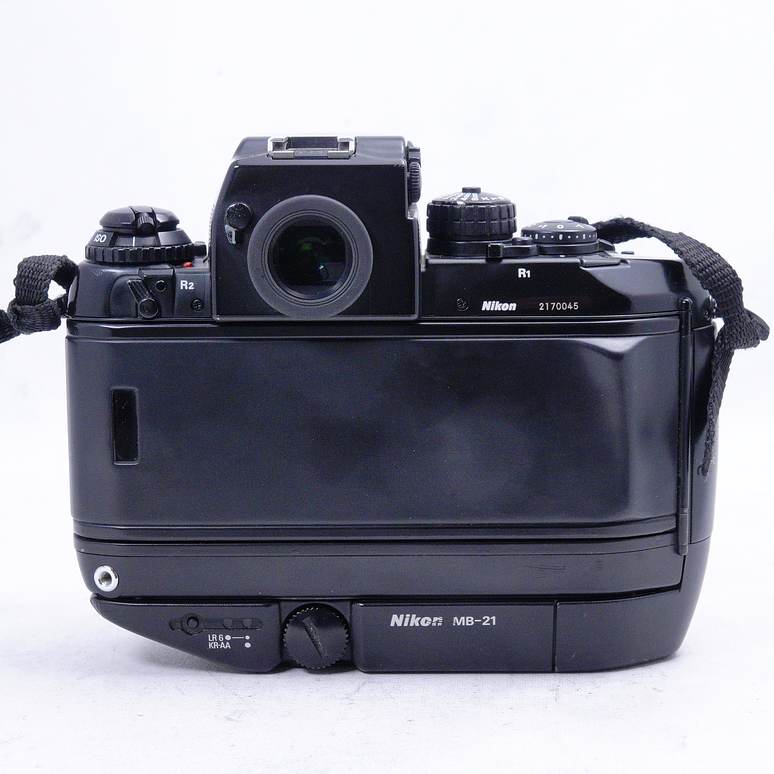 Nikon F4 (SLR) con grip MB-21 - Usado 5