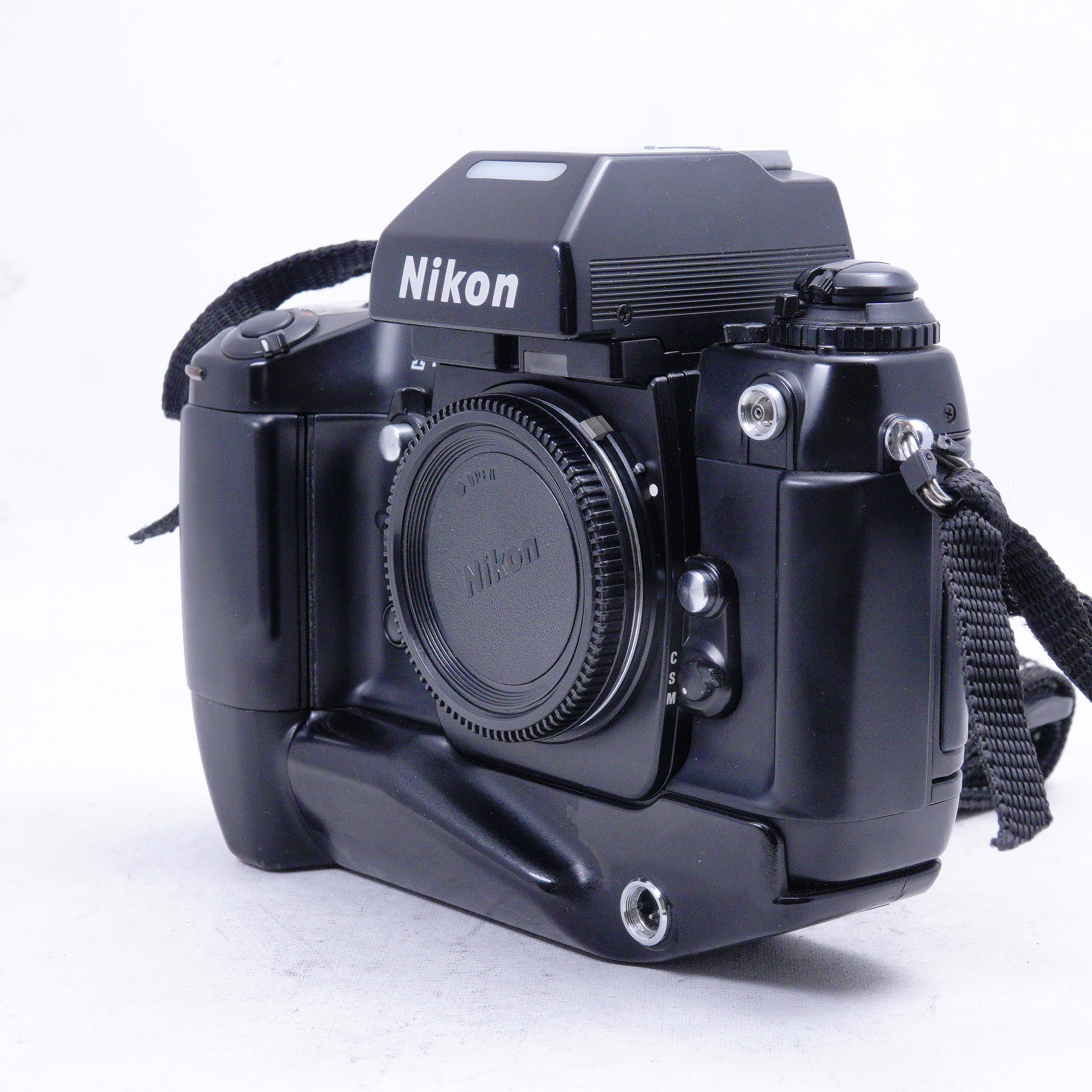 Nikon F4 (SLR) con grip MB-21 - Usado