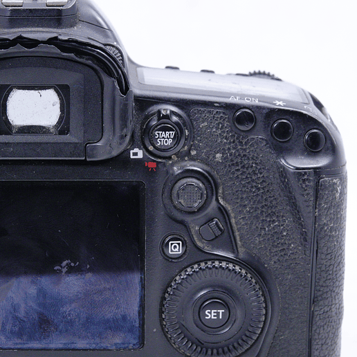 Canon EOS 5D Mark IV DSLR - Usado 8