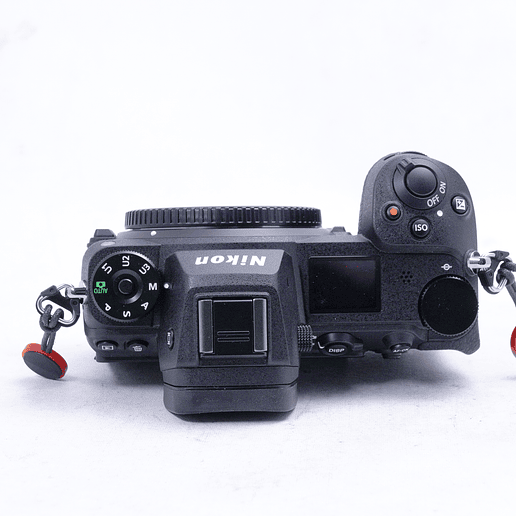 Nikon Z6 II con lente Nikkor 24-50mm y Adaptador FTZ - Usado 11