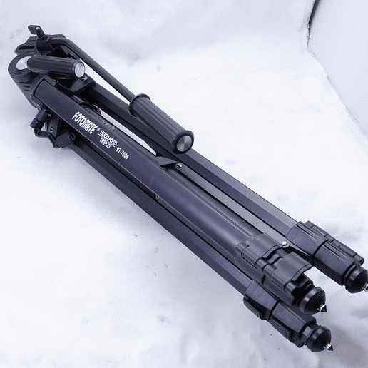 Trípode Fotomate VT-7006 - Usado 2