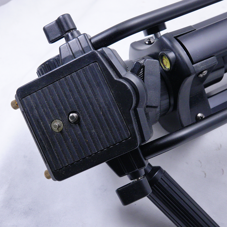 Trípode Fotomate VT-7006 - Usado 4