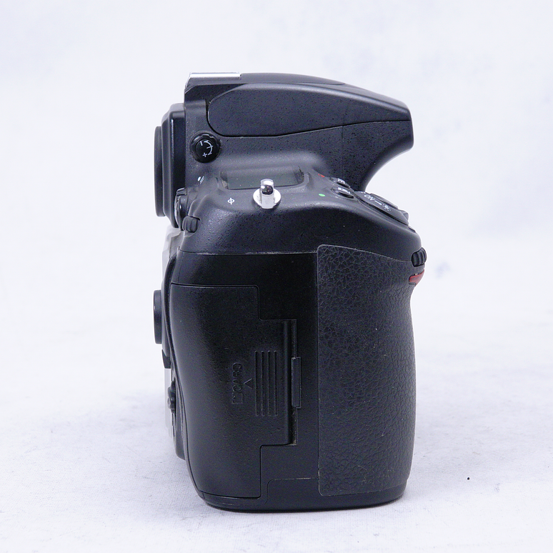 Nikon D700 SLR Digital Camera - Usado 4