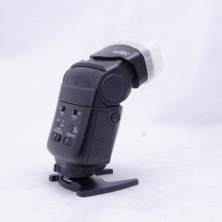 Canon Speedlite 320EX - Usado 5