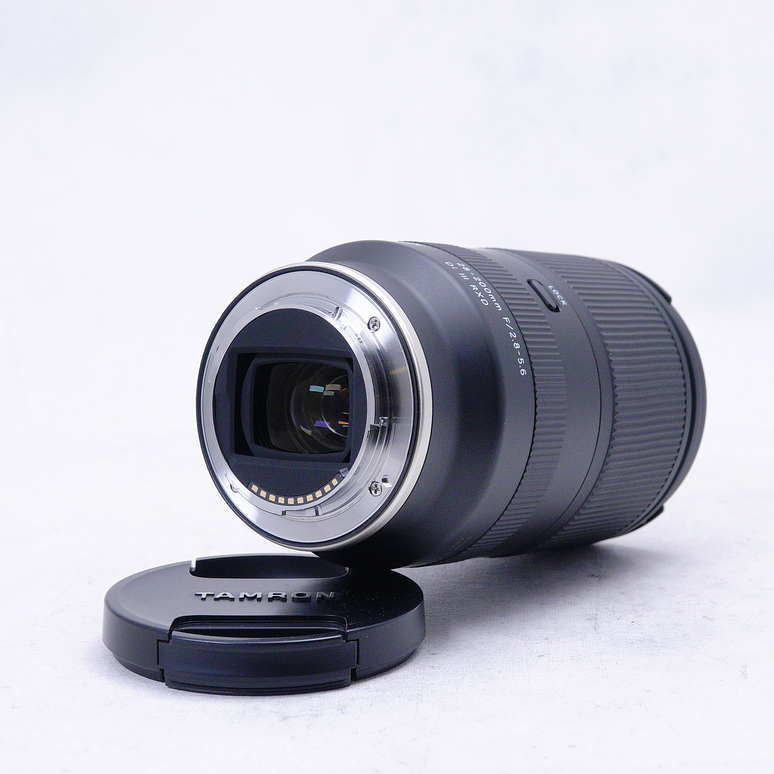 Lente Tamron 28-200mm f2.8-5.6 Di III RXD para Sony E - Usado 4