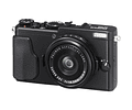 FUJIFILM X70 Digital Camera (Black) - Usado