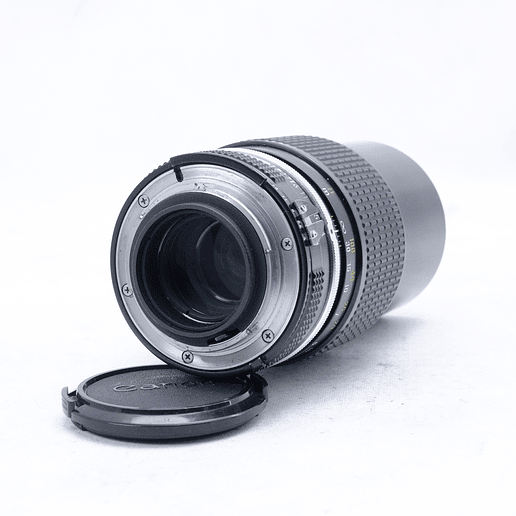 Nikon FG con Nikon series E 50mm f1.8 y Nikkor 200mm F4 - Usado 7