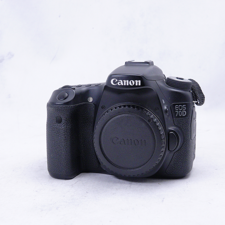 Canon EOS 70D DSLR (Body) - Usado 2
