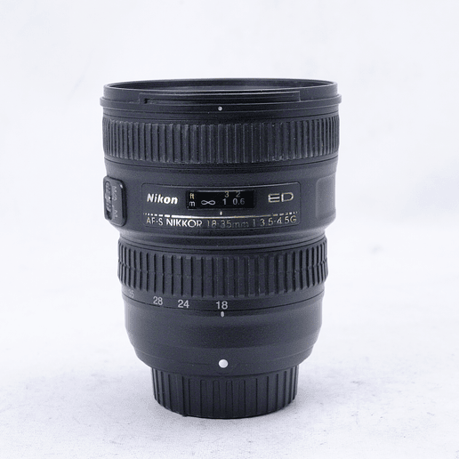 Lente Nikon AF-S NIKKOR 18-35mm f3.5-4.5G ED - Usado 2