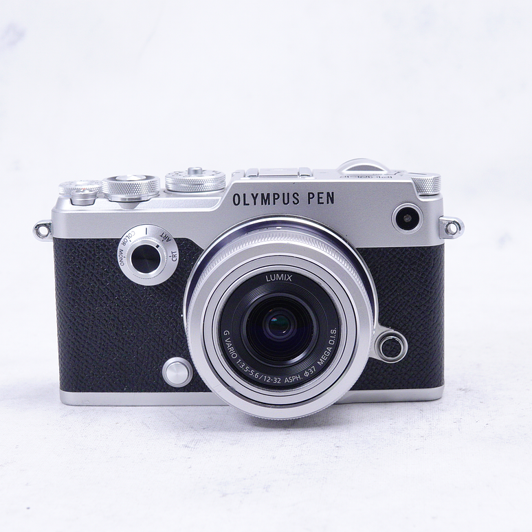 Olympus PEN-F Silver con lente 12-32 kit - Usado 2