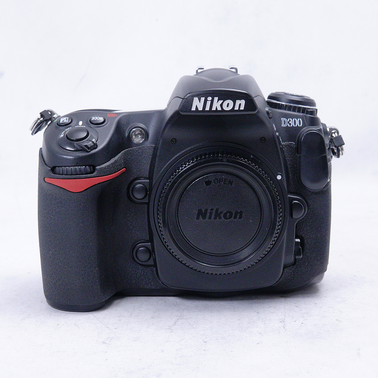 Nikon D300 Body (PARA REPARACIÓN/PARTES) - Usado 2
