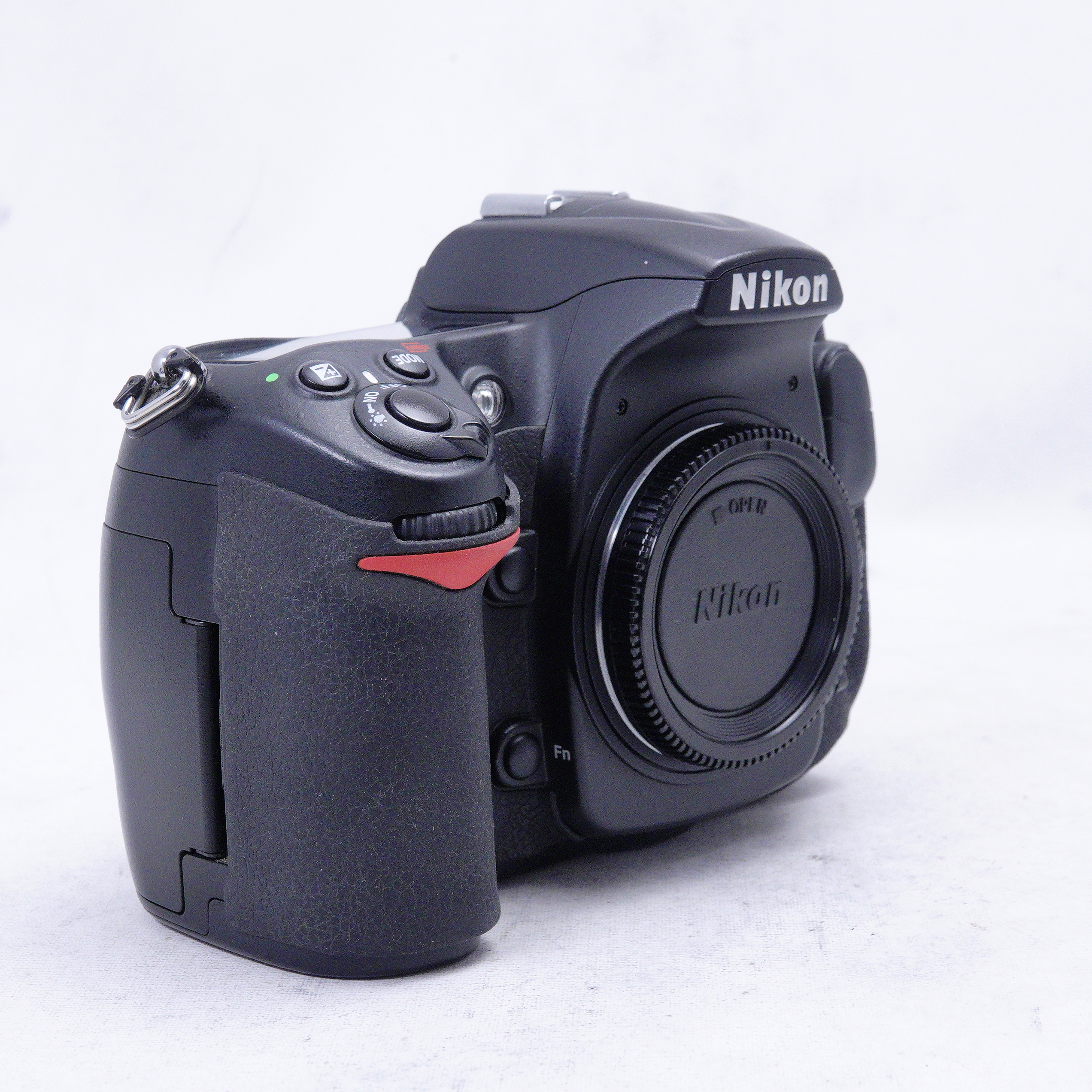 Nikon D300 Body (PARA REPARACIÓN/PARTES) - Usado