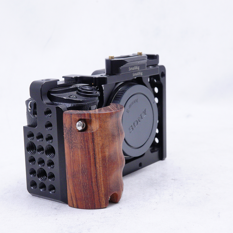 Sony Alpha a6300 con Jaula SmallRig - Usado 3