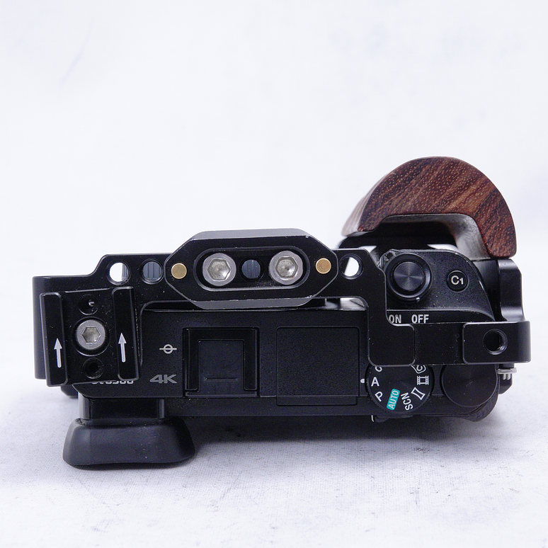 Sony Alpha a6300 con Jaula SmallRig - Usado 11