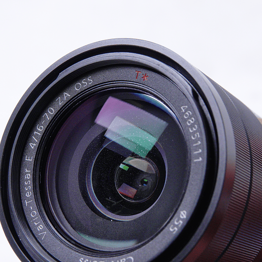 Sony Vario-Tessar T* E 16-70mm f4 ZA OSS - Usado 4