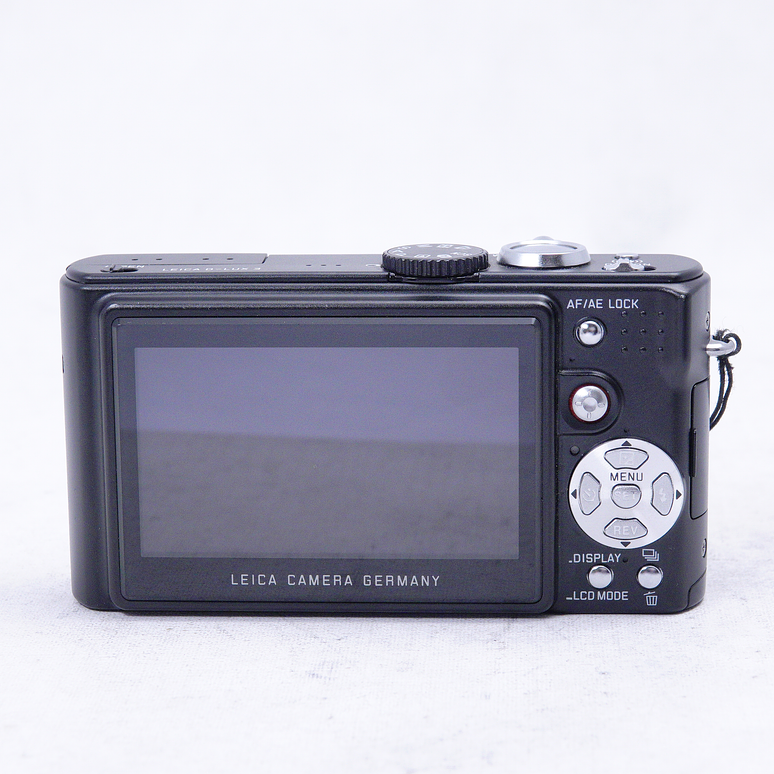 Leica D-LUX 3 (Black) - Usado 6
