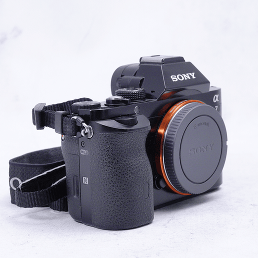 Sony a7 con lente kit Sony OSS FE 28-70mm f3.5-5.6 - Usado 4