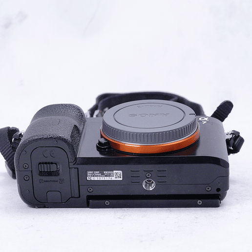 Sony a7 con lente kit Sony OSS FE 28-70mm f3.5-5.6 - Usado 10
