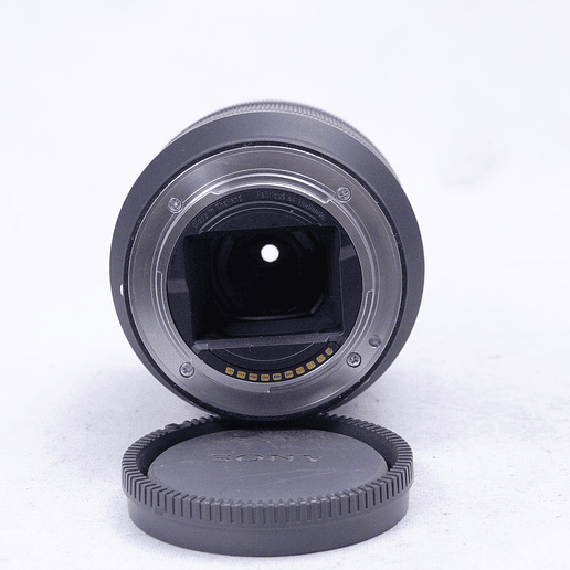 Sony a7 con lente kit Sony OSS FE 28-70mm f3.5-5.6 - Usado 14