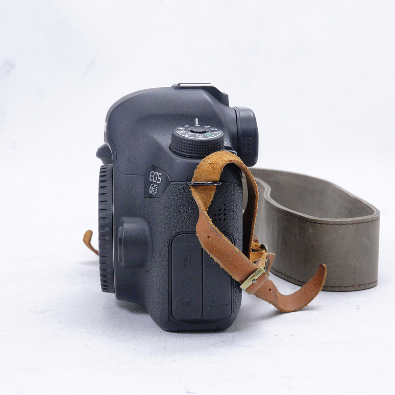 Canon EOS 6D DSLR - Usado 8