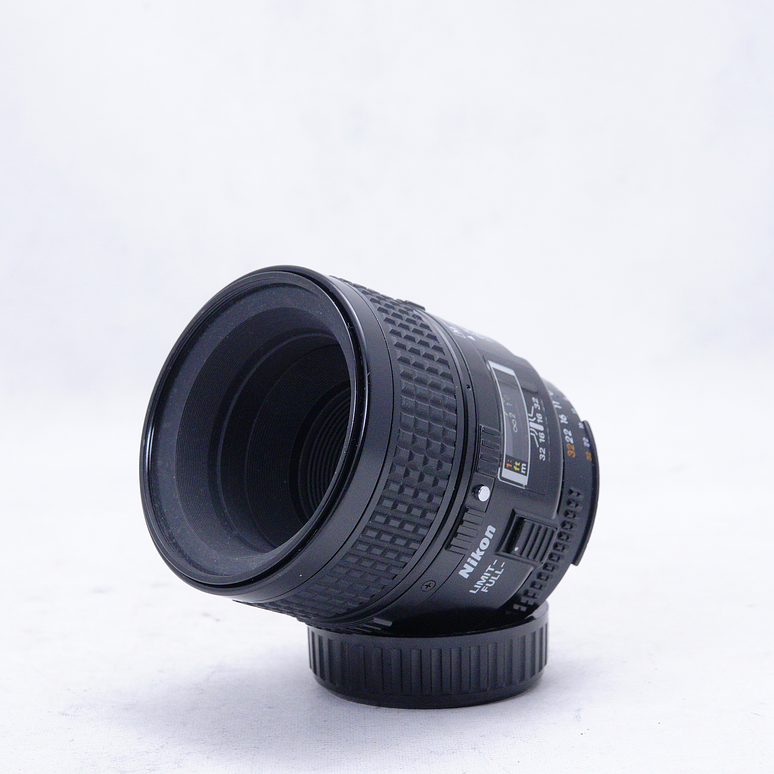 Nikon Micro-Nikkor 60mm f/2.8 - Usado 2