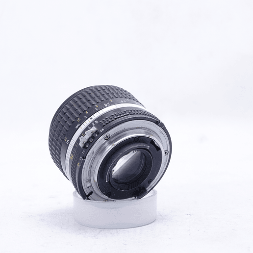 Kit Nikon FM2 con 4 lentes Nikon (24mm-35mm-50mm-100mm) - Usado 9