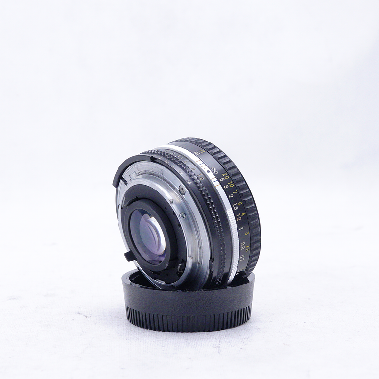 Kit Nikon FM2 con 4 lentes Nikon (24mm-35mm-50mm-100mm) - Usado 15