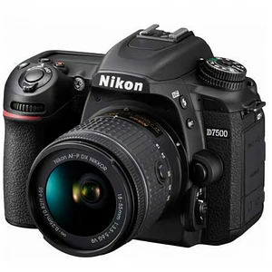 Nikon D7500 + 18-55mm + 70-300mm - Usado